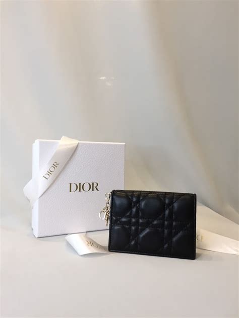 lady dior flap card holder price|diortravel detachable card holder.